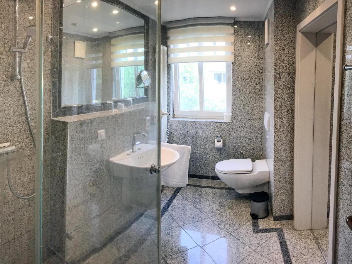 Apartment Komfortplus Mit 1 Schlafzimmer Und Balkon Im Obergeschoss 289 *